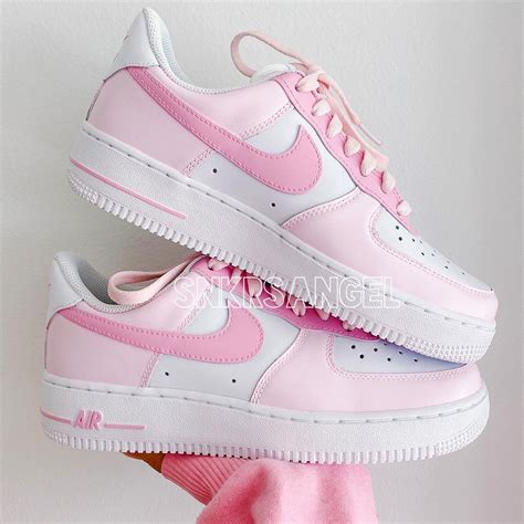 Cool Pink Nike Logo