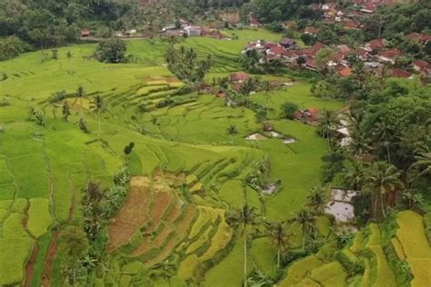 Jaraknya Km Dari Kebisingan Kota Inilah Kecamatan Terpojok Di