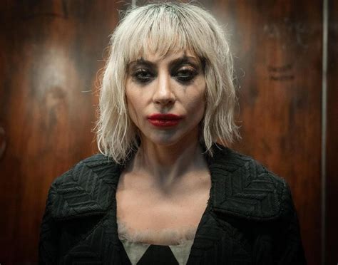 Coringou Lady Gaga Surge Intensa Como Arlequina Em Nova Foto De