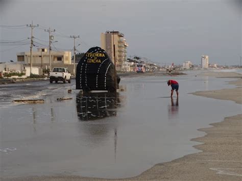 Nuevo Oleaje Preocupa En Playas De Ecuador Manab Esmeraldas Y