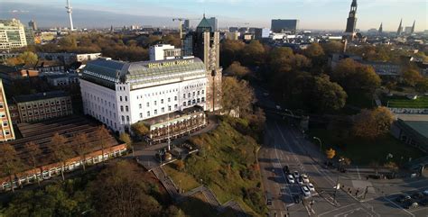 Jahresr Ckblick Hotel Hafen Hamburg