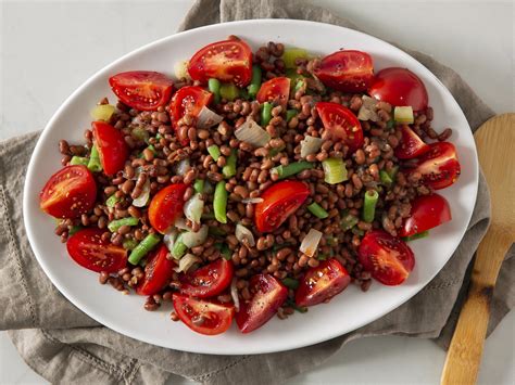 Field Peas With Snaps And Tomatoes