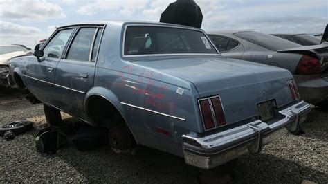 Junkyard Gem 1987 Oldsmobile Cutlass Supreme Autoblog