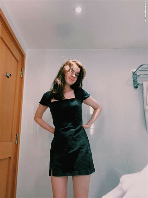 Laura Anne Lauraartea Nude OnlyFans Leaks The Fappening Photo 3203187 FappeningBook