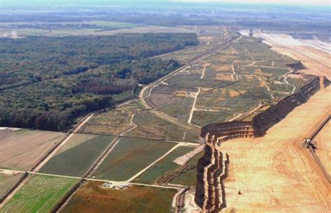 Tagebau Hambach BUND NRW City Photo Aerial Forest Landmarks