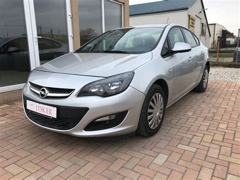 Eladó használt OPEL ASTRA J Sedan 1 6 Enjoy EURO6 Kecskemét Bács