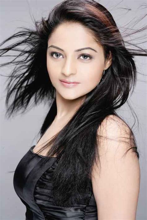 Leena Kapoor Hot Photos Anandps