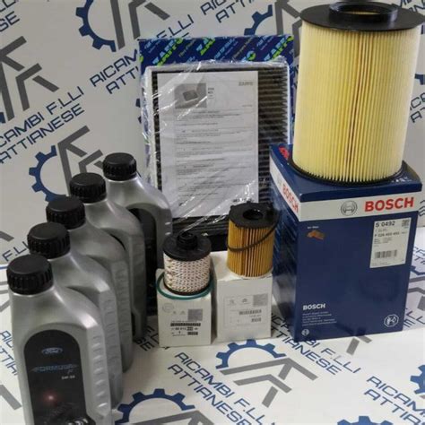 Kit Tagliando 4 Filtri Originali O Bosch 5 Lt Olio Ford 5w30 C Max Ii