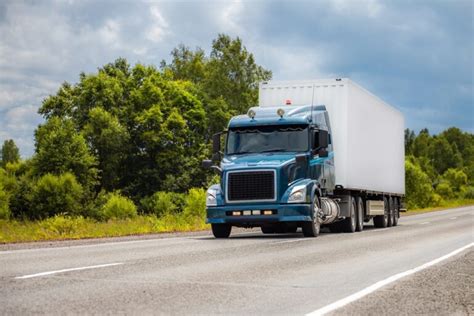 Modais De Transporte No Brasil Efici Ncia E Sustentabilidade