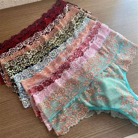 Kit Calcinha Plus Size Cintura Alta De Renda Bicolor Lingerie Plus Size Shopee Brasil