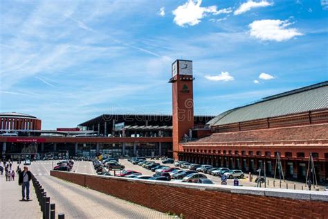 The Madrid Atocha Train Station Editorial Photography - Image of cars ...