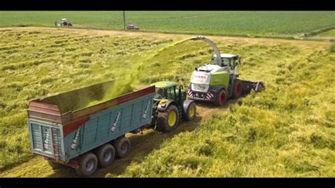 BIG SILAGE IN ITALY CLAAS JAGUAR 970 CASE PUMA 220 JOHN DEERE 6830P