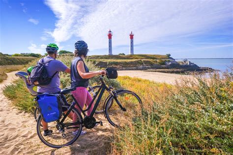 Véloroute Charente Voie verte Charente Maritime Le Canal des 2 mers