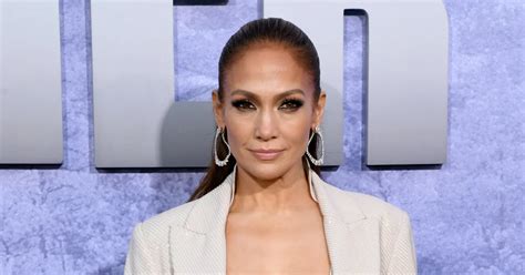 Jennifer Lopez In Skimpy Lingerie What A Body