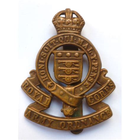 WW2 Royal Army Ordnance Corps Cap Badge ROAC British Army