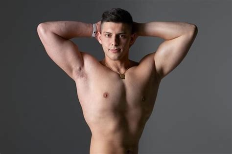 Naked la disabilità senza aggettivi al Campidoglio la mostra degli atleti paralimpici senza veli