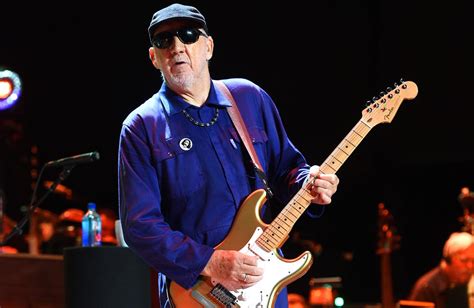 Pete Townshend Says Instagram Guitarists Need To Learn The Art Of Listening