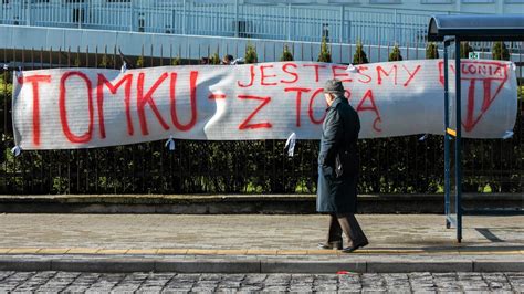 Prokuratura Chce Przes Ucha Tomasza Golloba Czeka Na Zgod Lekarzy