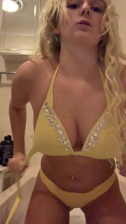 L S OF Bikini In The Bath Thothub