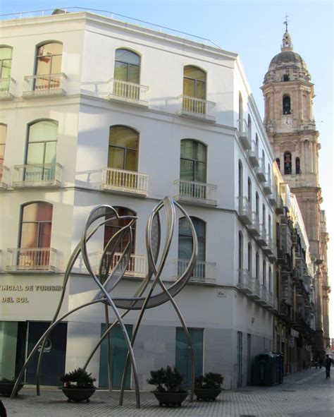 Malaga - Nightlife, Attractions, Beaches - Spain - Gin Bars