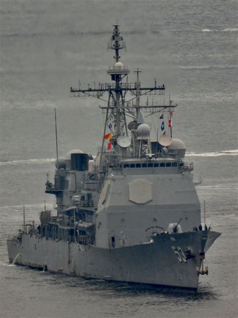 いなっくす on Twitter RT svXwunjkknbmZYw USS Abraham Lincolnの随伴艦