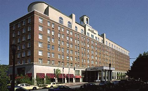 Hilton Orrington Hotel Evanston - Evanston, Illinois