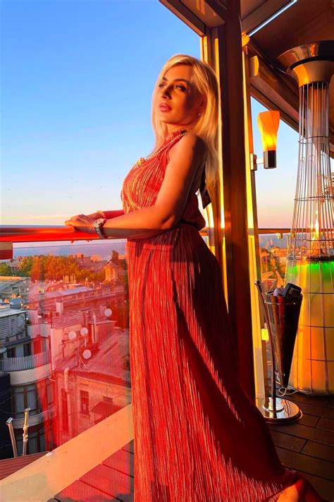 Beautiful Irina Y O From Odessa With Blonde Hair Id Ladadate