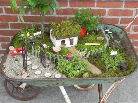 Pin By Judith Handegard On Florida Yard Fairy Garden Fairy Garden