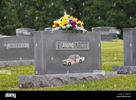 The grave site of Ralph Earnhardt, father of Dale Earnhardt Sr, in ...