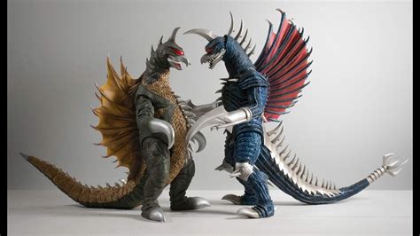 Gigan Vs Gigan Short Battle Youtube