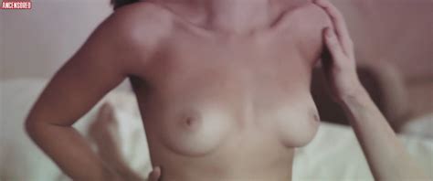 Naked Gaelle Gillis In 46 XX