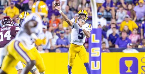 Who is LSU quarterback Jayden Daniels?