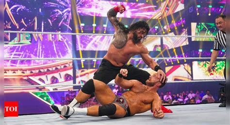 Watch Controversial Ending Mars Roman Reigns S Victory At Wwe Crown