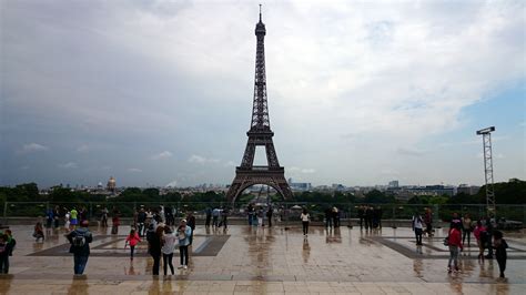 The Eiffel Tower : Paris France | Visions of Travel