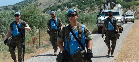 Cascos Azules Españoles Garantizan La Paz Y La Seguridad En El Líbano