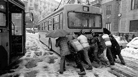 Milano e la nevicata che bloccò la città quarant anni dalla storica