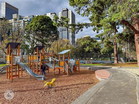 Flagstaff Gardens Playground, William Street — mamma knows melbourne