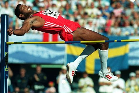 Il Record Mondiale Di Salto In Alto Di Javier Sotomayor Compie Anni