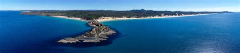 Panoramic aerial view of Five Rocks , Byfield National Park, Queensland ...