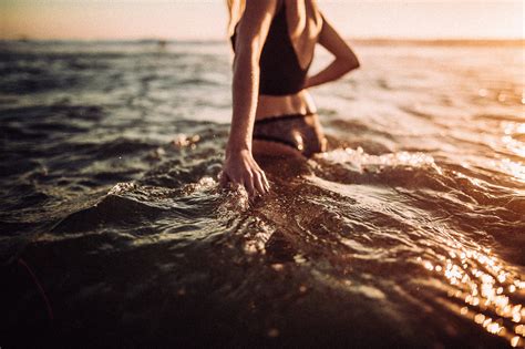 Hintergrundbilder Sonnenlicht Frau Modell Tiefenschärfe