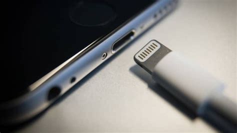 How To Clean Your Iphone Charging Port By Pouria S Medium