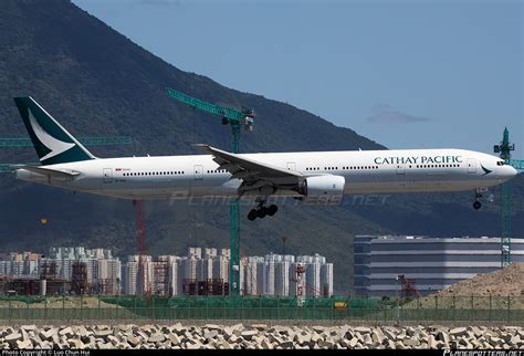 B Hns Cathay Pacific Boeing H Photo By Luo Chun Hui Id