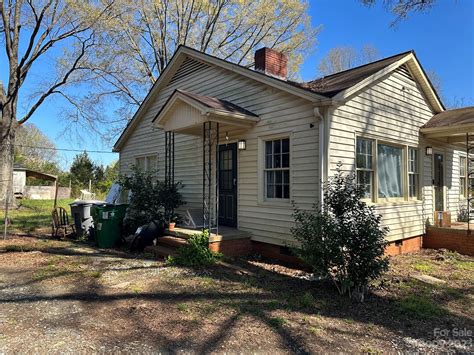 1827 McLean Rd, Charlotte, NC 28213 - MLS 4076606 - Coldwell Banker