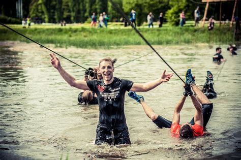 Runmageddon znów rekordowy Prawie 1200 osób na mecie ZDJĘCIA