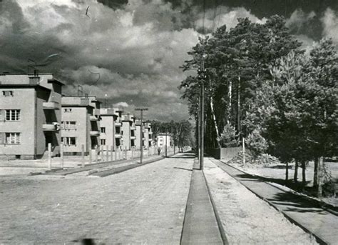 Lat Stalowej Woli Muzeum Centralnego Okr Gu Przemys Owego