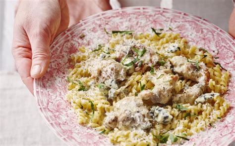 Fusilli Alfredo Met Kip En Blauwe Kaas Libelle Lekker