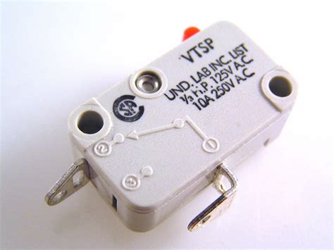 Burgess VTSP Micro Switch 10A 250V SPNC OM0609 | Rich Electronics
