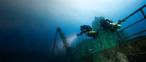 Rebreather Diving Vs Scuba Diving