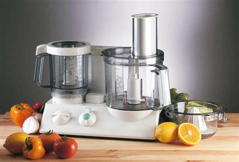 11 Types Of Food Processor Blades And How To Use Them - Kitchen Seer