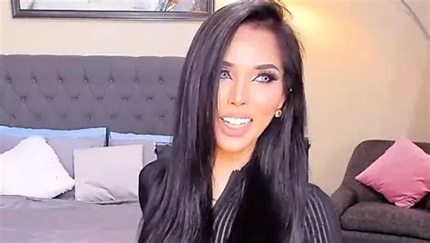 Trans Babe Carmina Khourmy Squirts Hot Cum After Jerking Off Shemale Big Ass Big Ass Porn